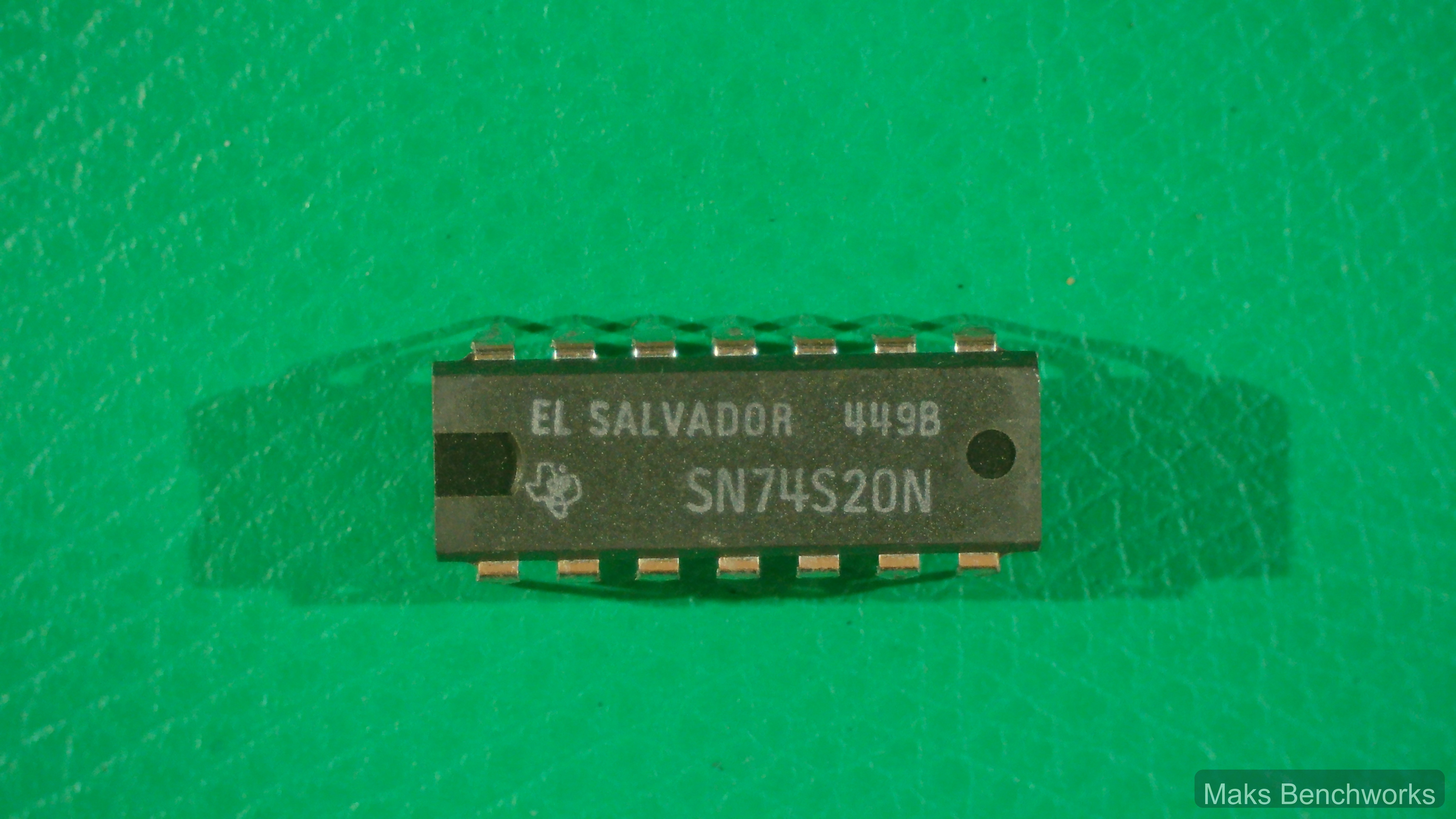 SN74S20 product image